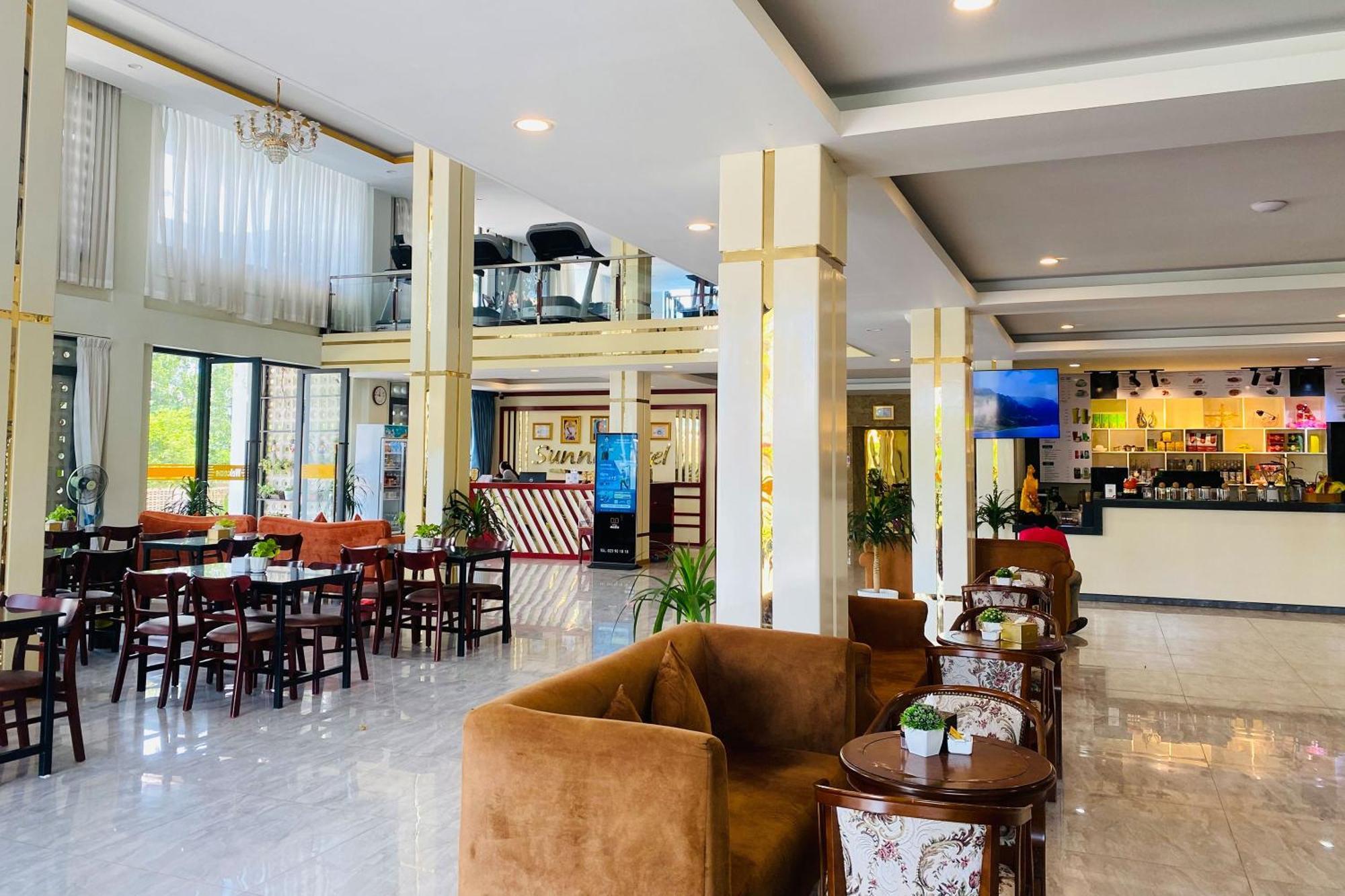 Kampot Sunny Hotel Buitenkant foto